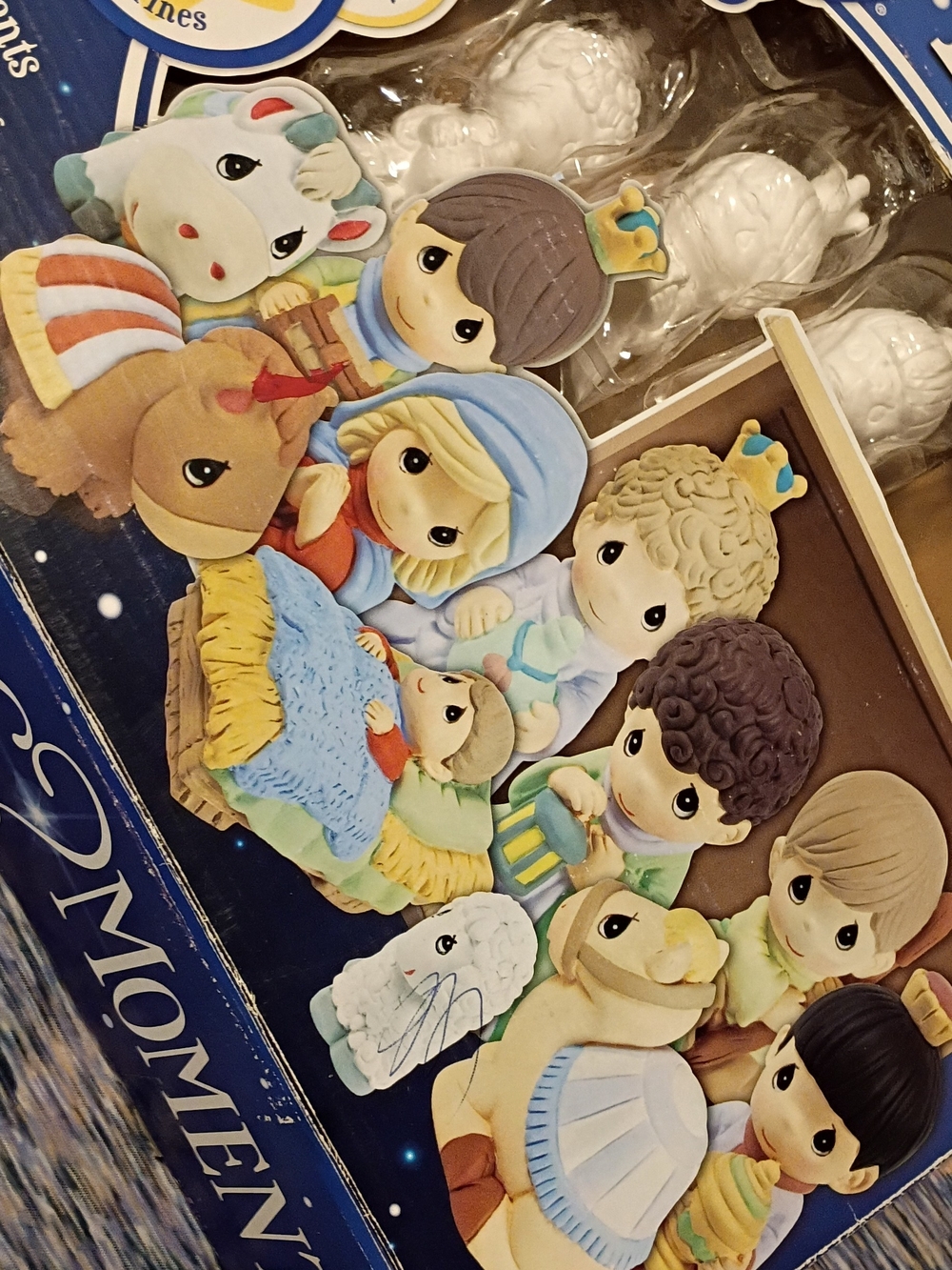 Precious Moments Nativity Figurine Set - 6